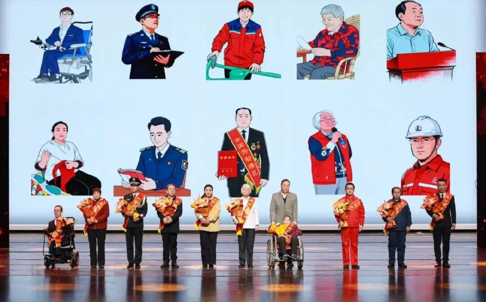 “榜样引领 德润东营” 2025感动东营···